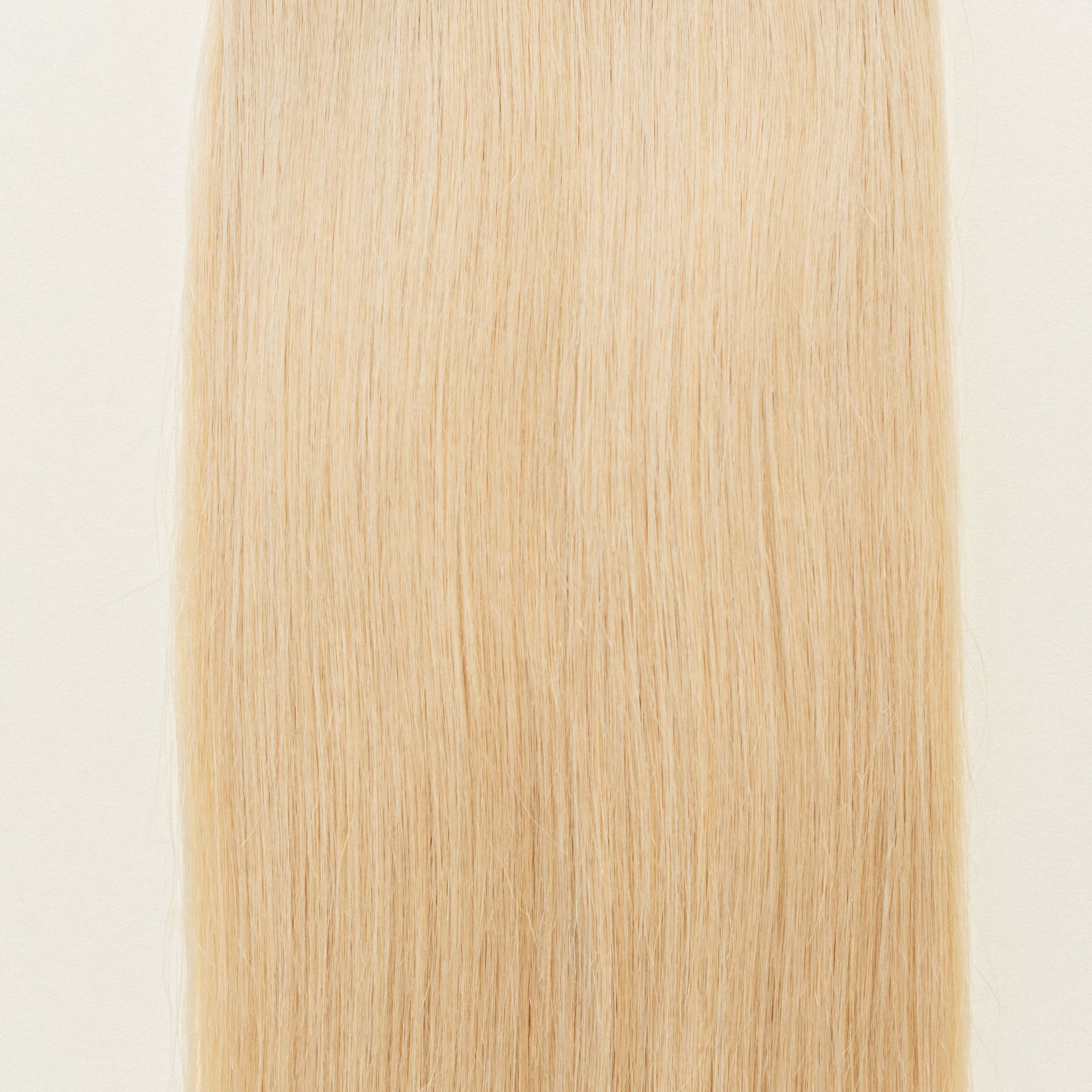 NUE Rooted Blonde