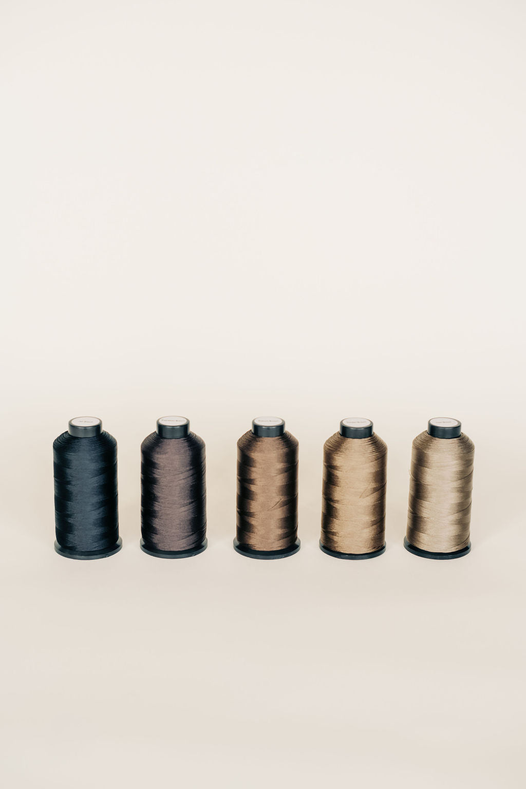 Nylon Threading Variety Trouvé Colorado